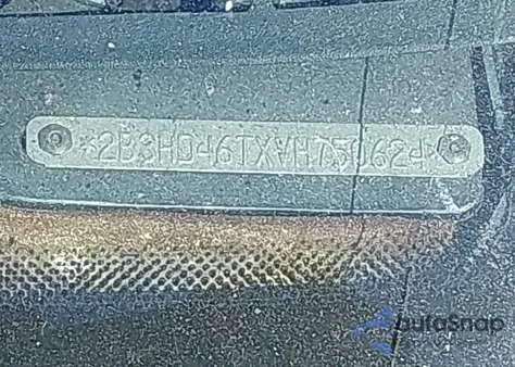 1997 Dodge Intrepid z USA, uszkodzony, nr VIN 2B3HD46TXVH750624